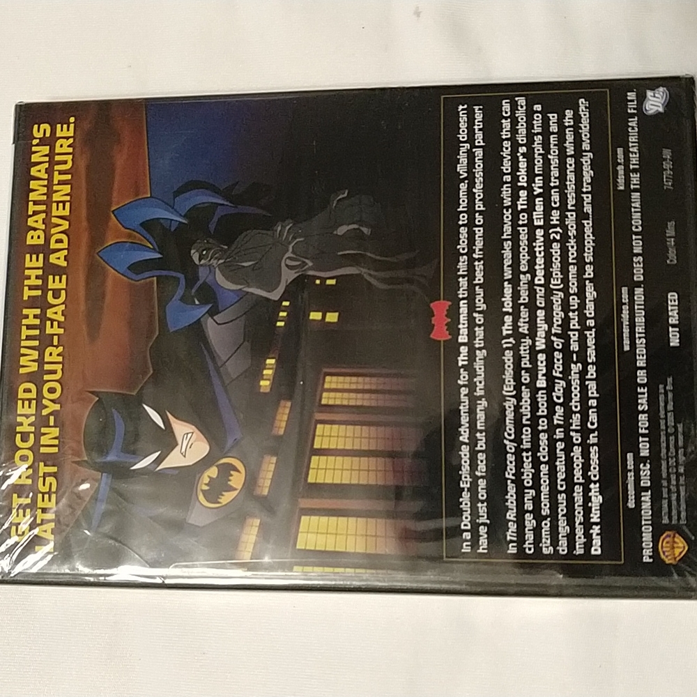 Batman DVD - Picture 2 of 2